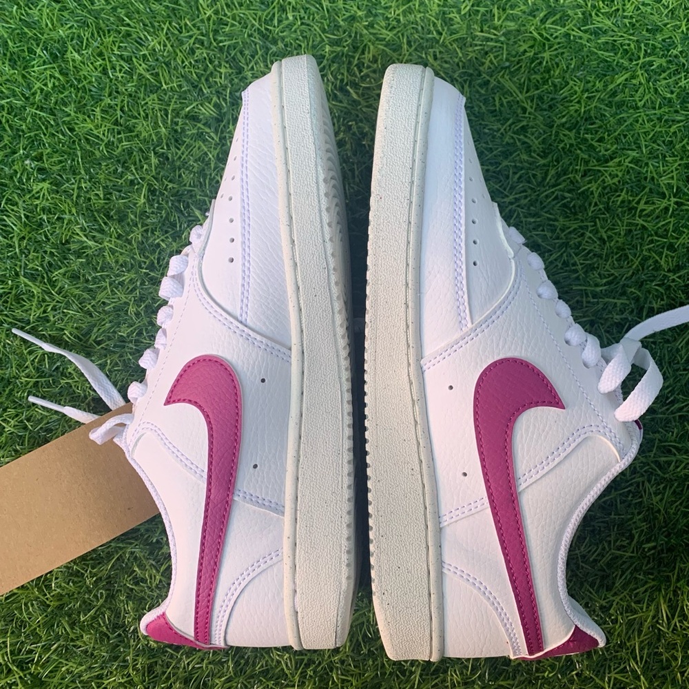Nike White Sneakers with Magenta Swoosh - Picture 9 of 9